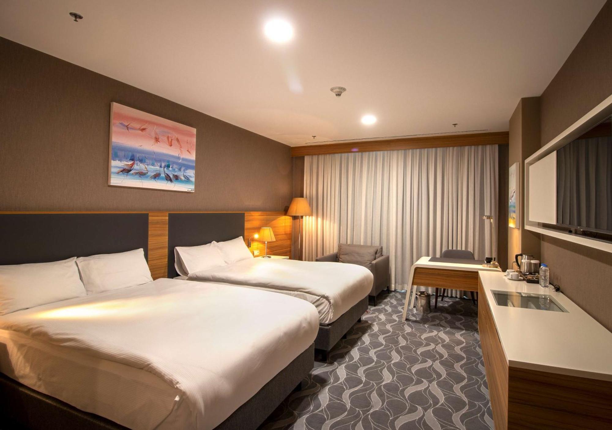 Готель Doubletree By Hilton Ankara Incek Екстер'єр фото