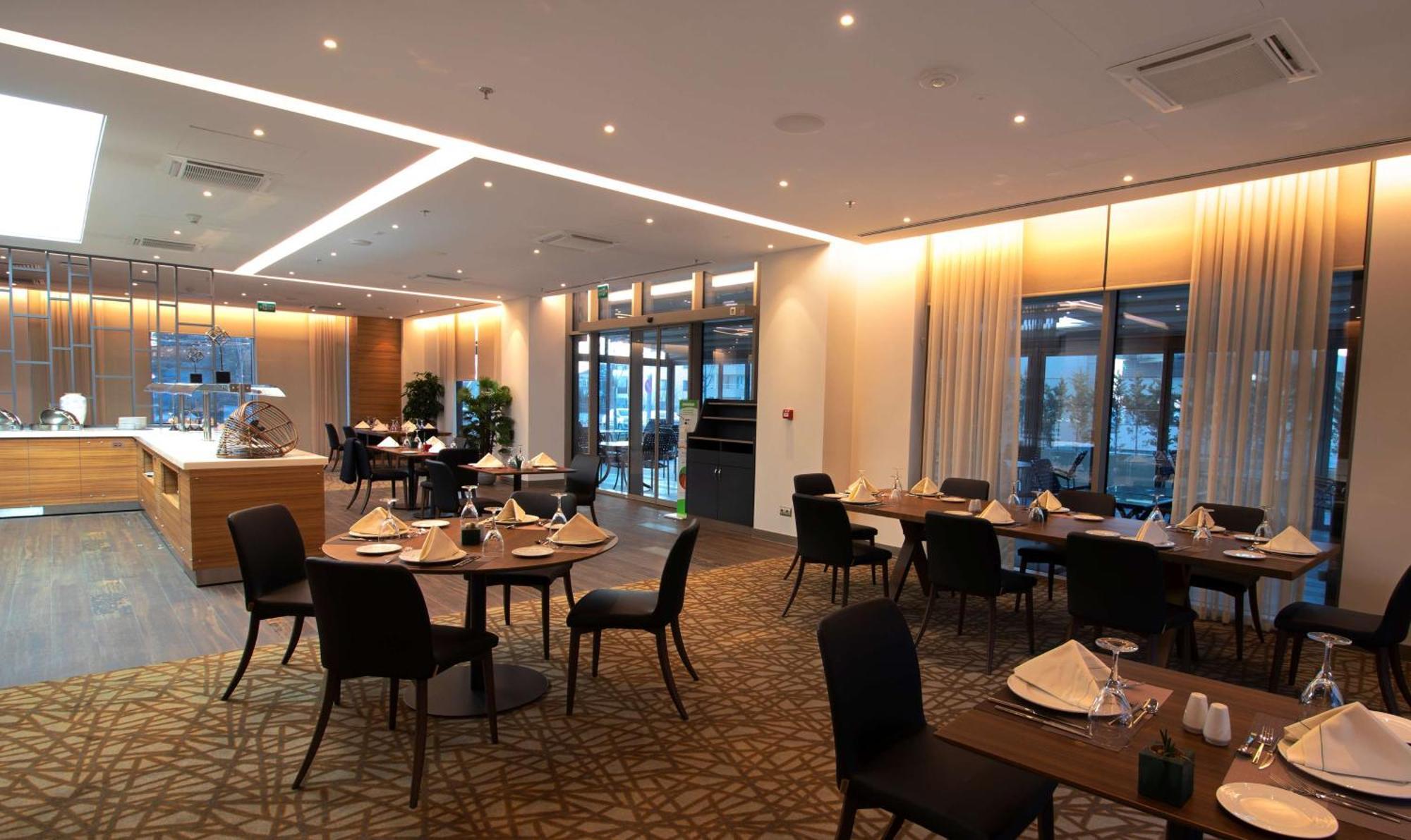 Готель Doubletree By Hilton Ankara Incek Екстер'єр фото